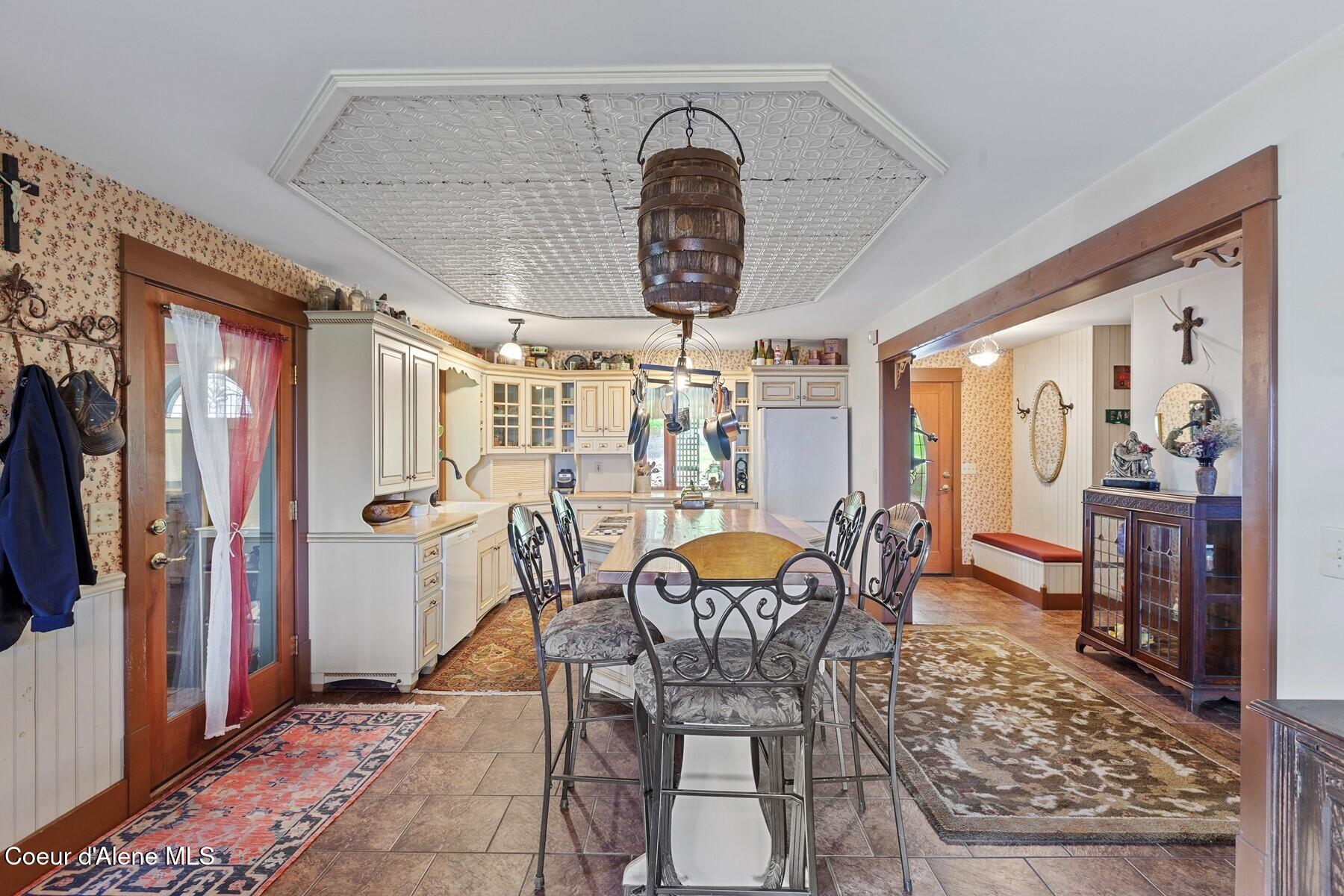 3467 East Sunset Drive Harrison, ID 83833 - Photo 15 of 54 Multiple Entrances