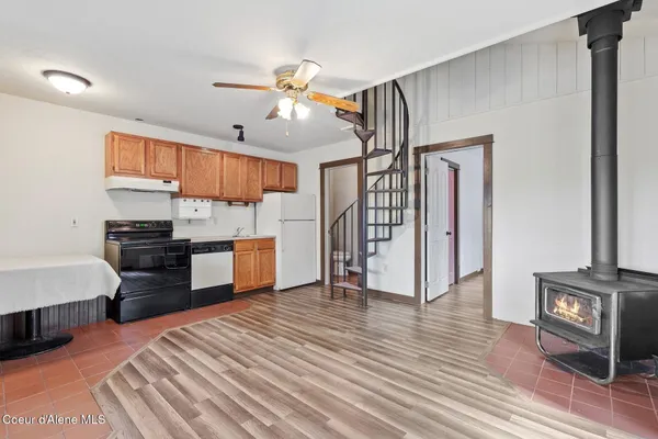 $949,000 | 3467 East Sunset Drive, Harrison, ID 83833