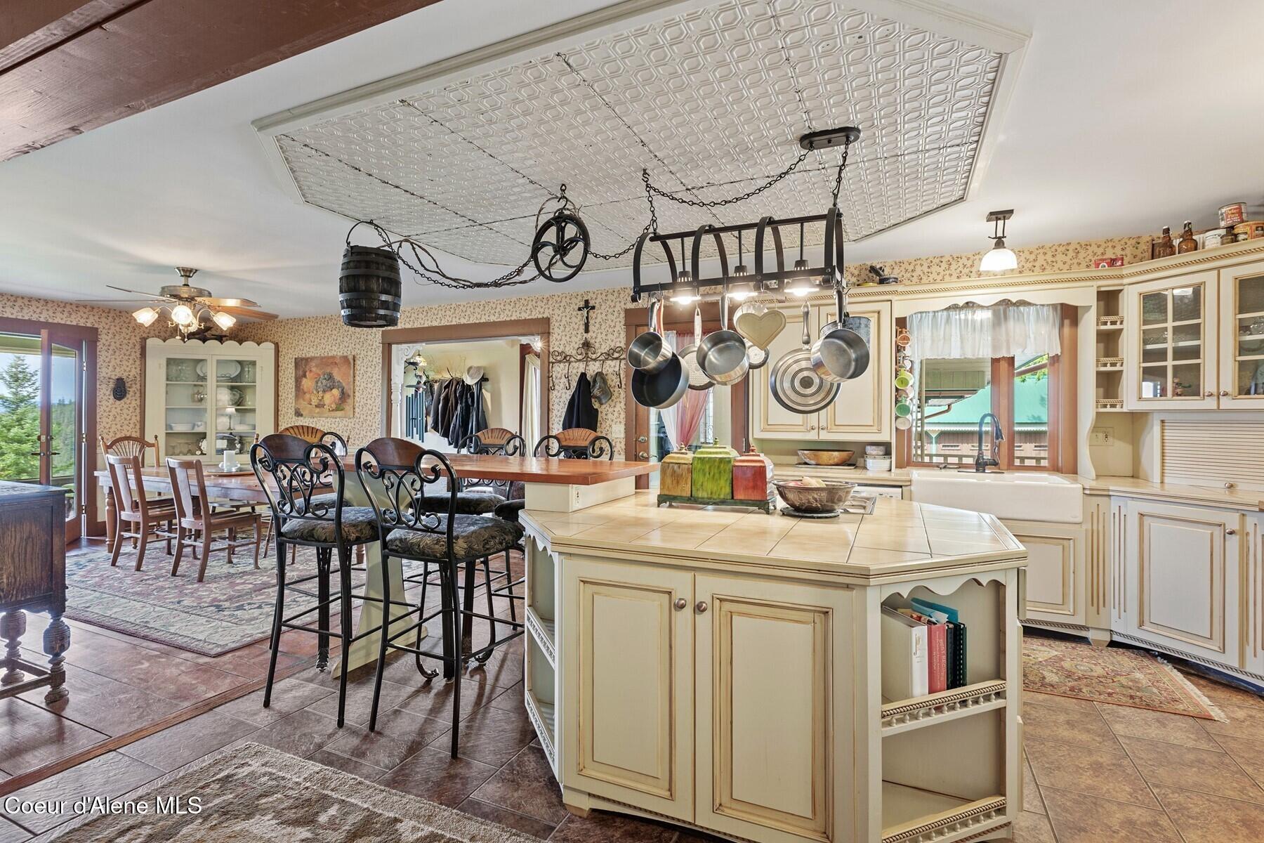 3467 East Sunset Drive Harrison, ID 83833 - Photo 5 of 54 Open Kitchen Design