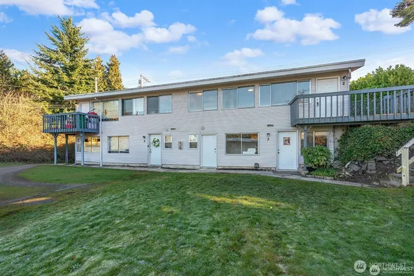 $969,000 | 15328 40th Avenue West, Lynnwood, WA 98087