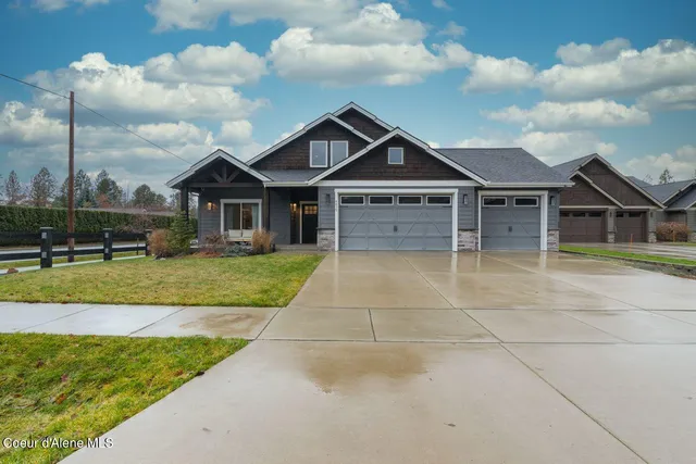 $899,900 | 4415 North Chatterling Drive, Coeur D'Alene, ID 83815