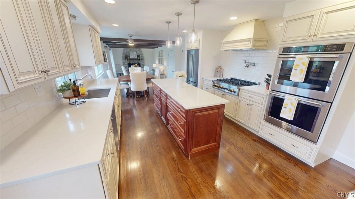 9389 Caughdenoy Road Clay, NY 13029 - Photo 17 of 47