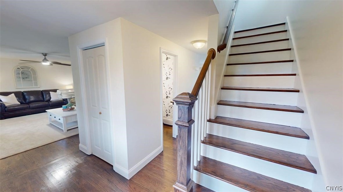 9389 Caughdenoy Road Clay, NY 13029 - Photo 27 of 47