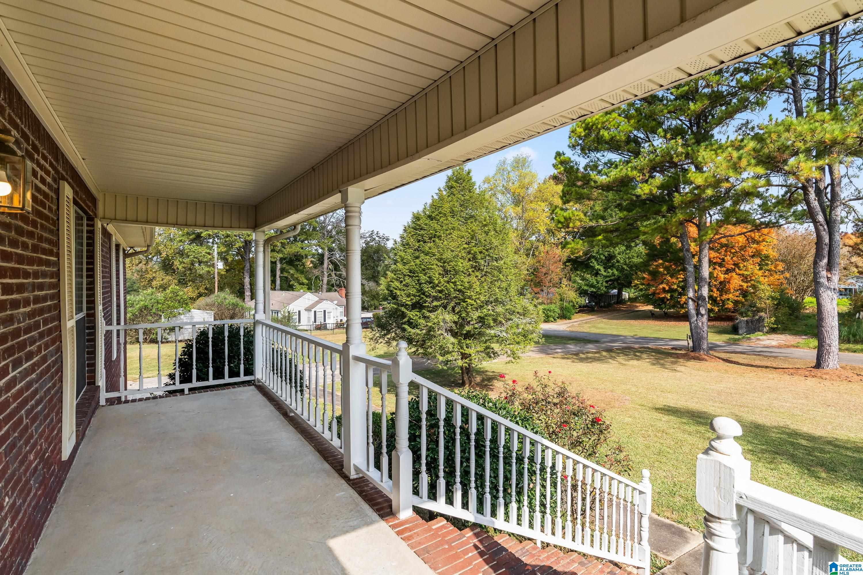 1012 Overhill Road Southeast Bessemer, AL 35022 - Photo 5 of 35