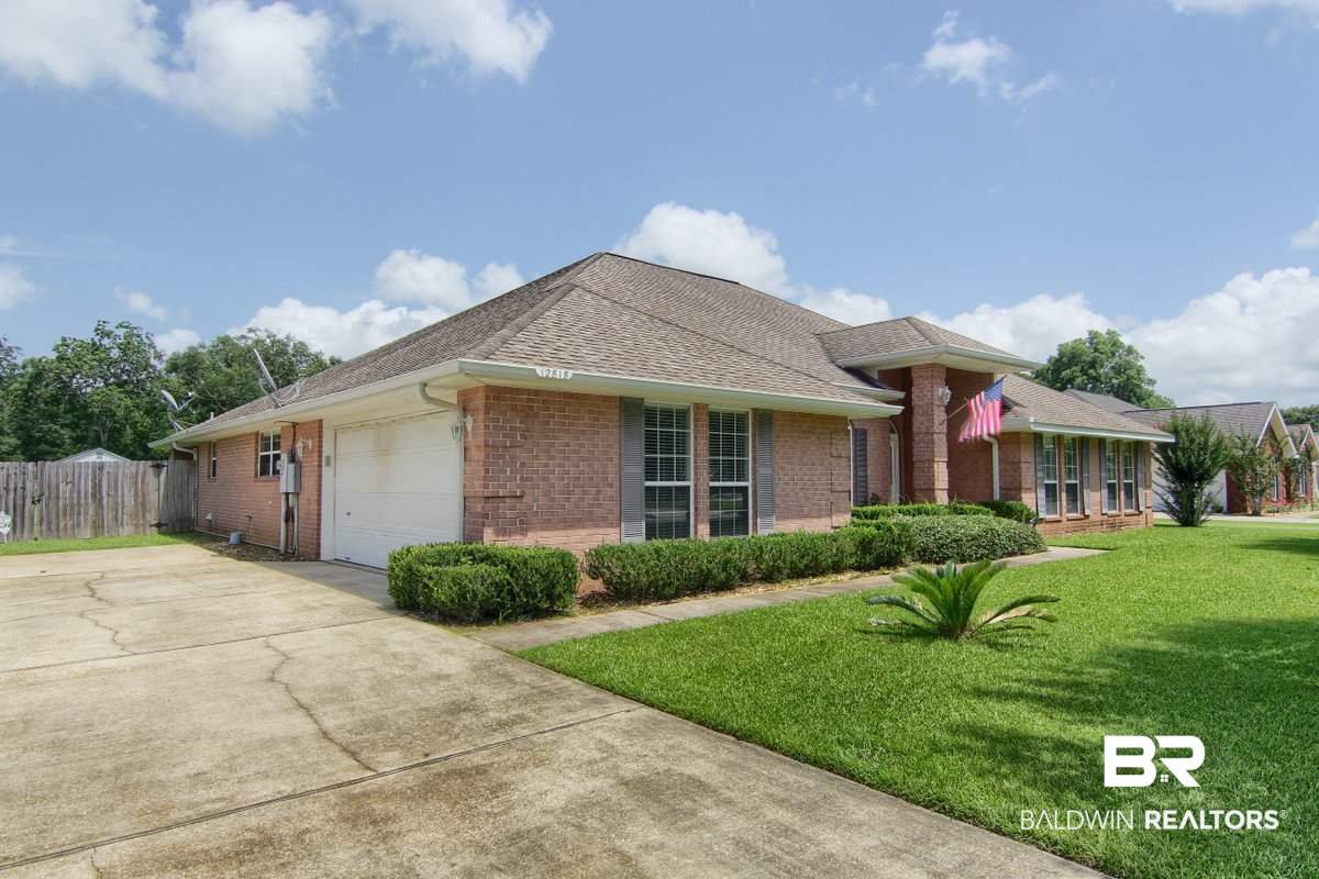 12818 Hunters Chase Foley, AL 36535 - Photo 2 of 24