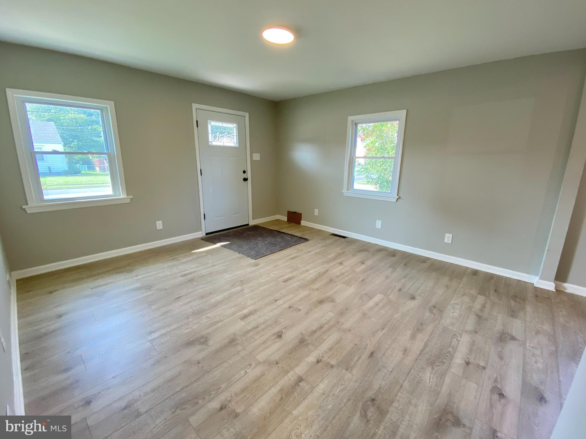 449 East Browning Road Bellmawr, NJ 08031 - Photo 6 of 31 Gallery Image 6