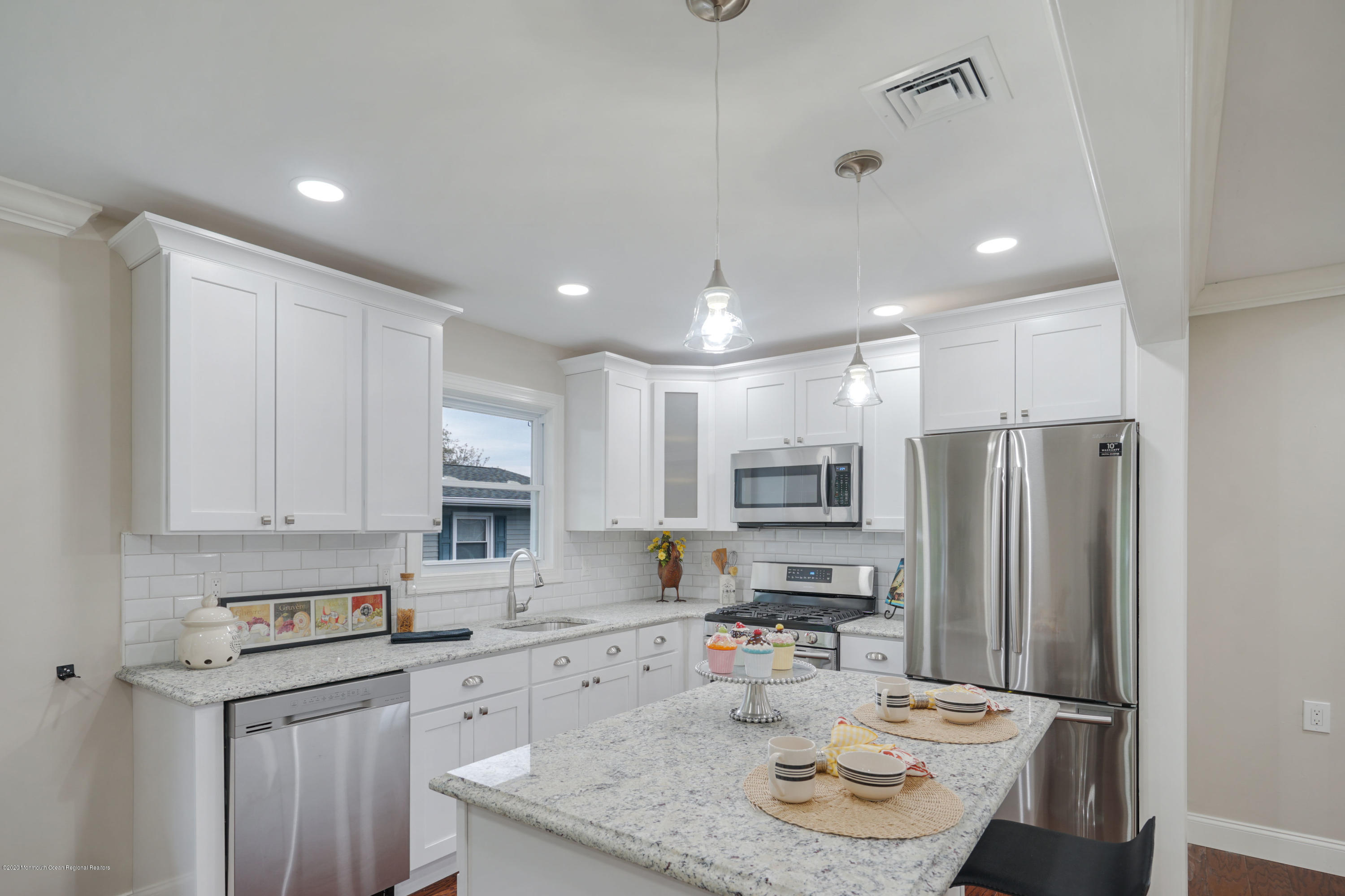 11 Keats Road Brick, NJ 08724 - Photo 10 of 35 Upgraded Stainless Steel Appliances
