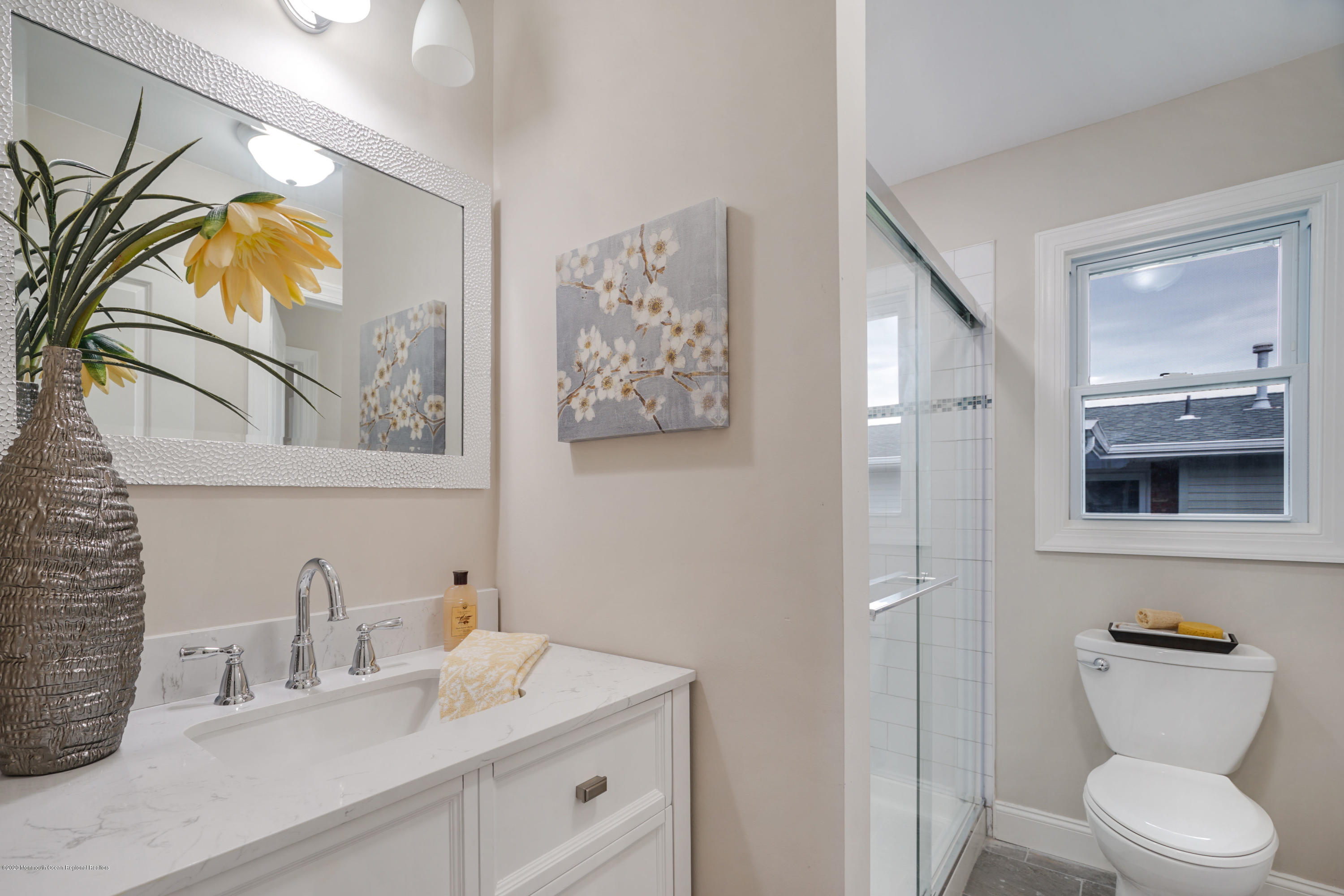 11 Keats Road Brick, NJ 08724 - Photo 17 of 35 Remodeled Full Bath