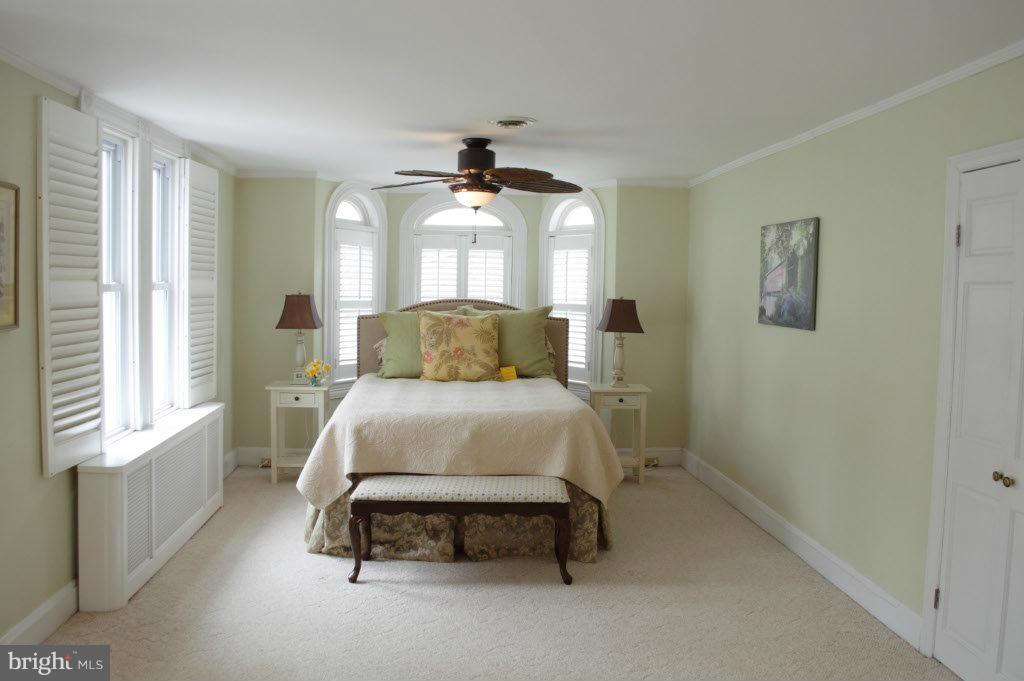 119 Hawthorn Road Baltimore, MD 21210 - Photo 13 of 30 a bedroom with a bed and window