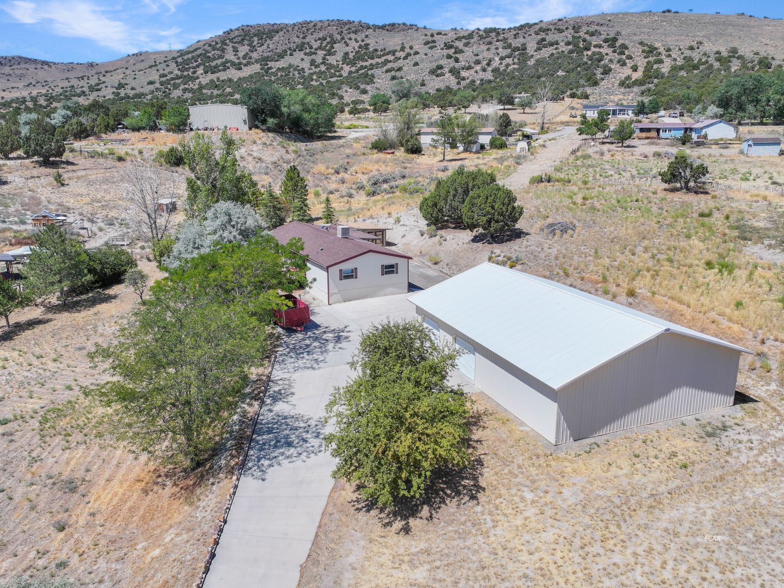 635 Spring Valley Parkway Spring Creek, NV 89815 - Photo 2 of 31