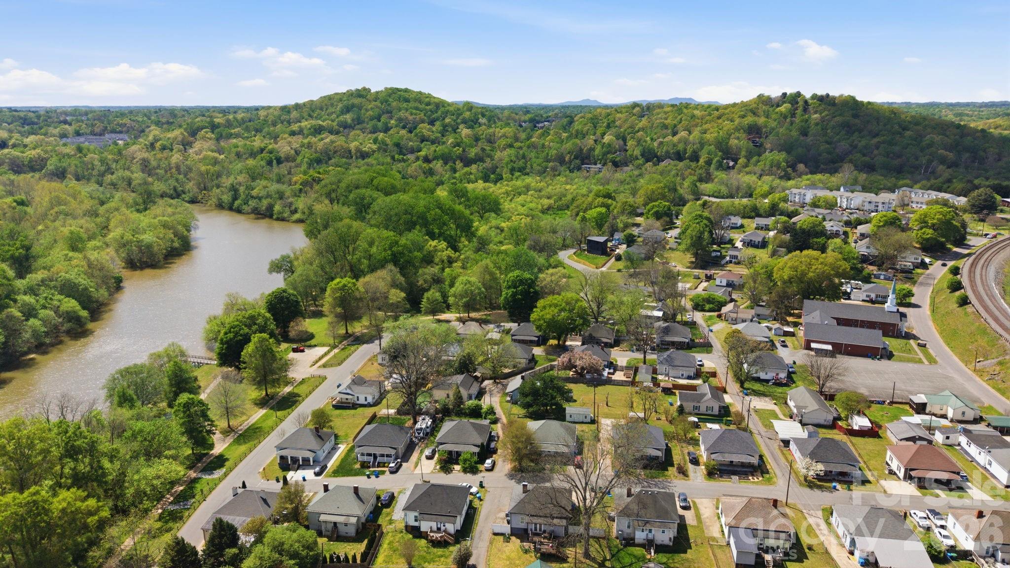 67 Fourth Street Cramerton, NC 28032 - Photo 38 of 41