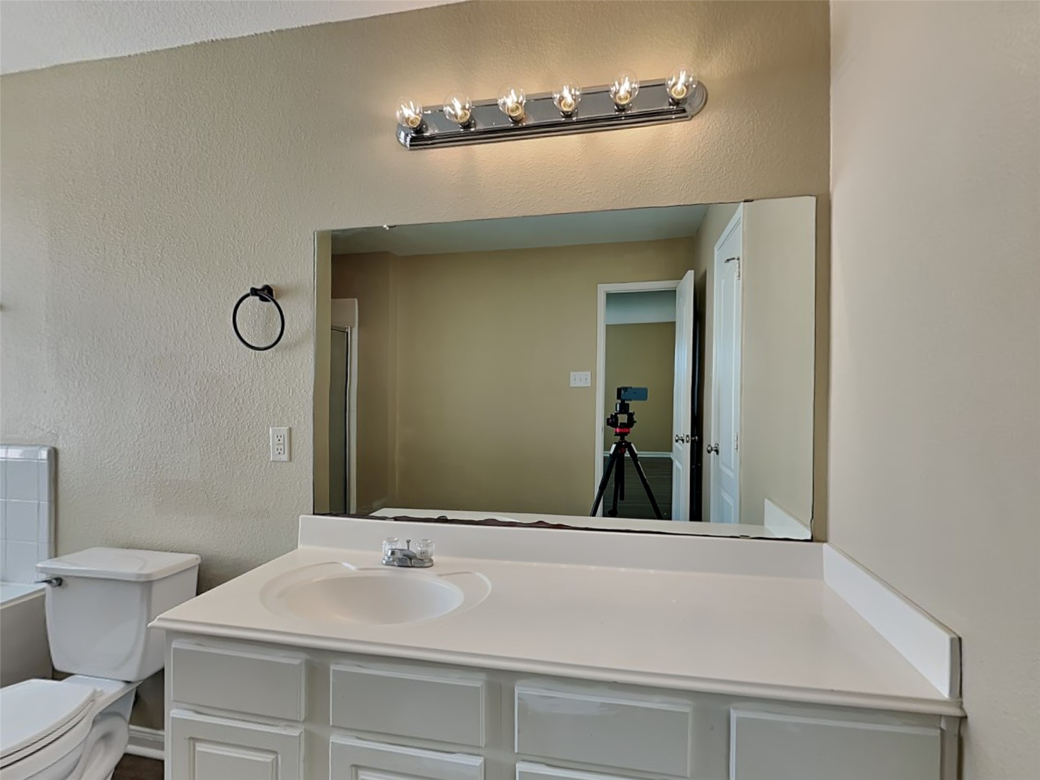 18107 Quiet Ridge Lane Cypress, TX 77429 - Photo 11 of 20