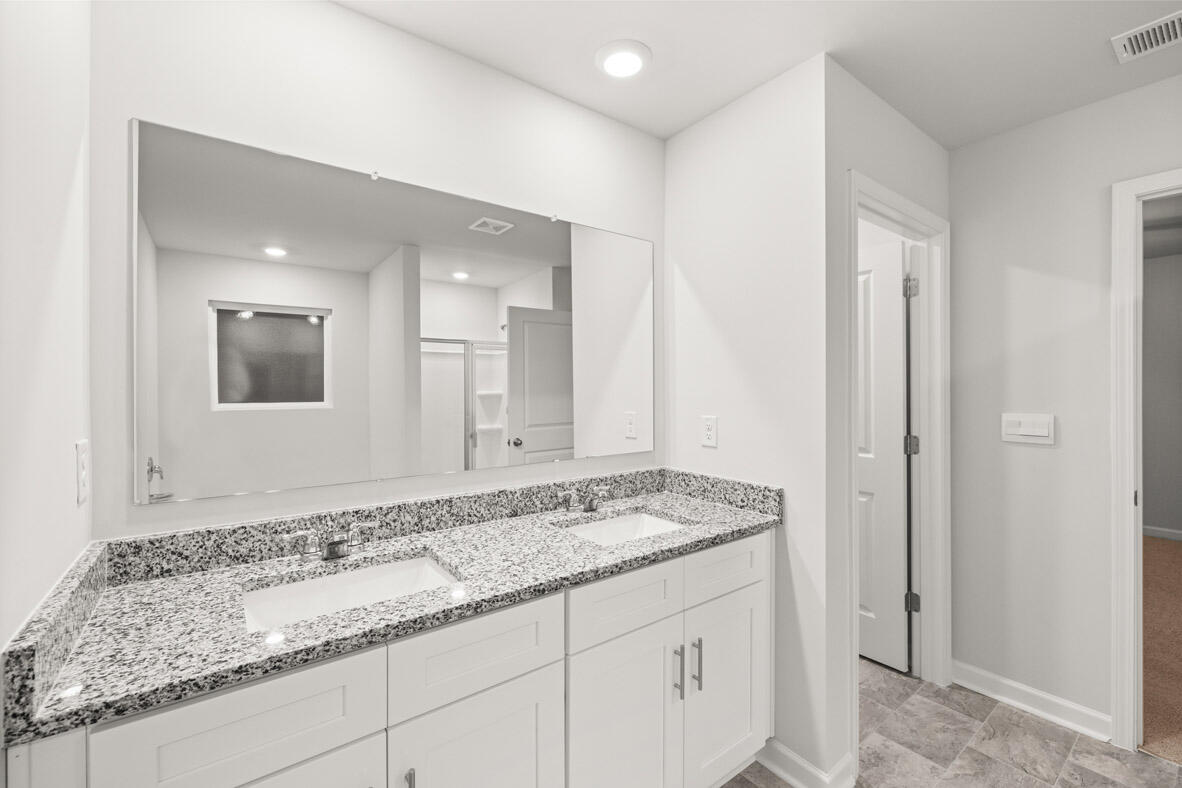 944 Raghorn Road Grovetown, GA 30813 - Photo 15 of 65 Owner's suite private water closet