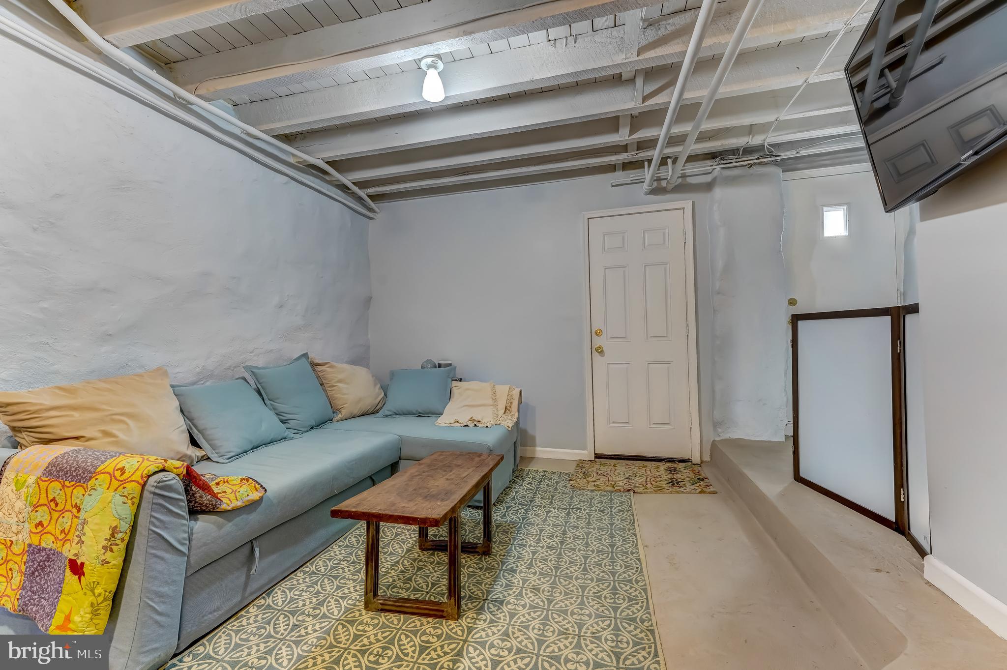 32 Roumfort Road Philadelphia, PA 19119 - Photo 27 of 39