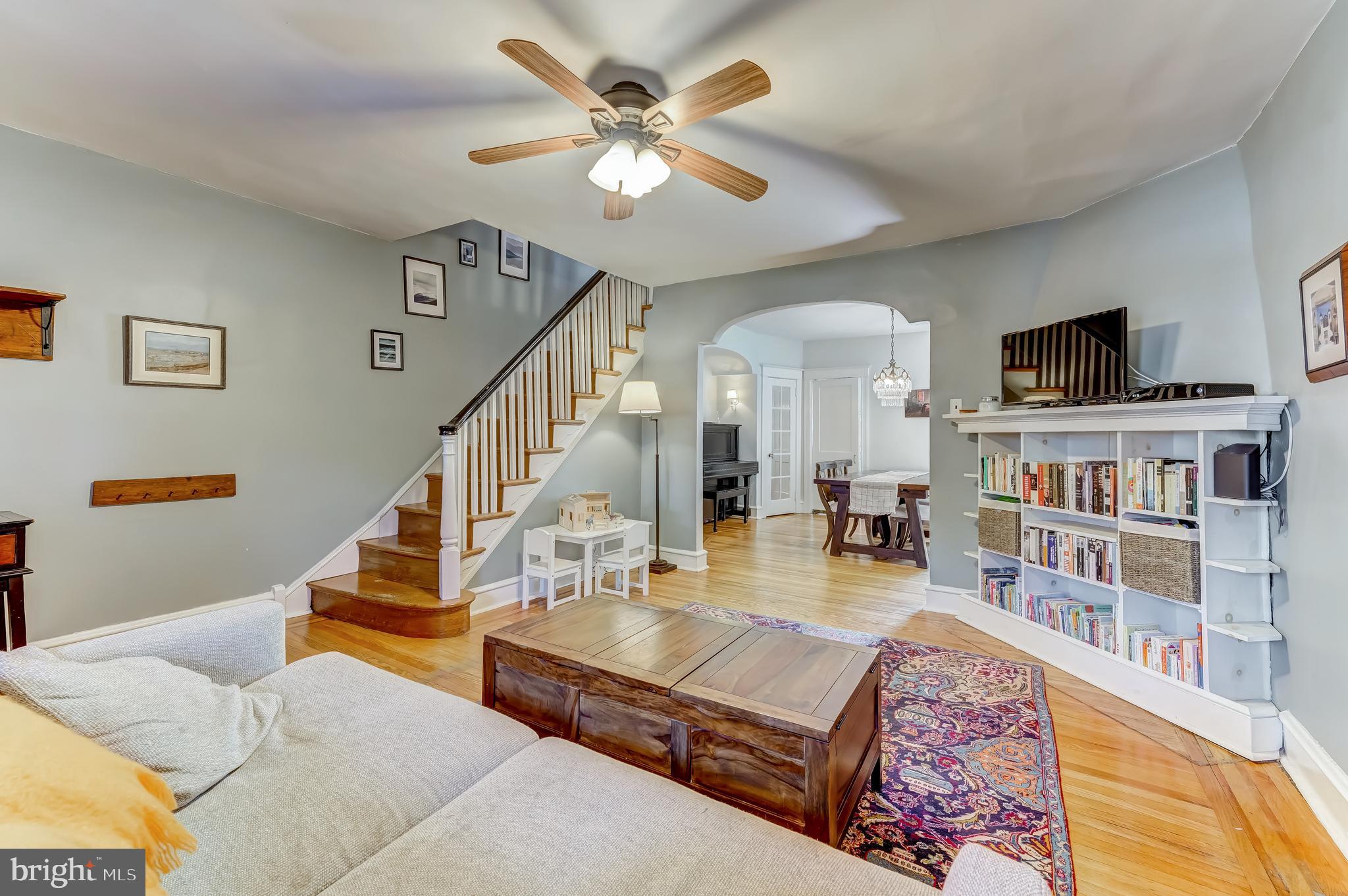 32 Roumfort Road Philadelphia, PA 19119 - Photo 6 of 39