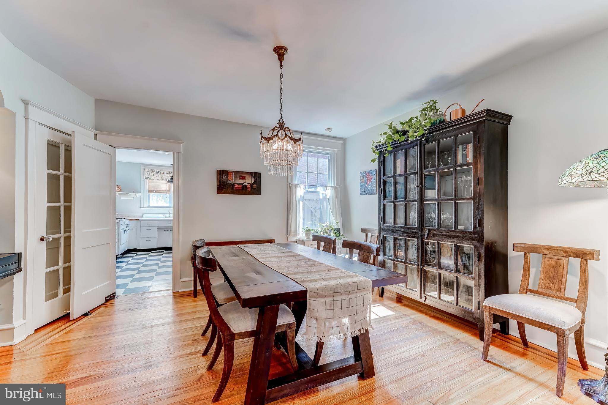 32 Roumfort Road Philadelphia, PA 19119 - Photo 8 of 39