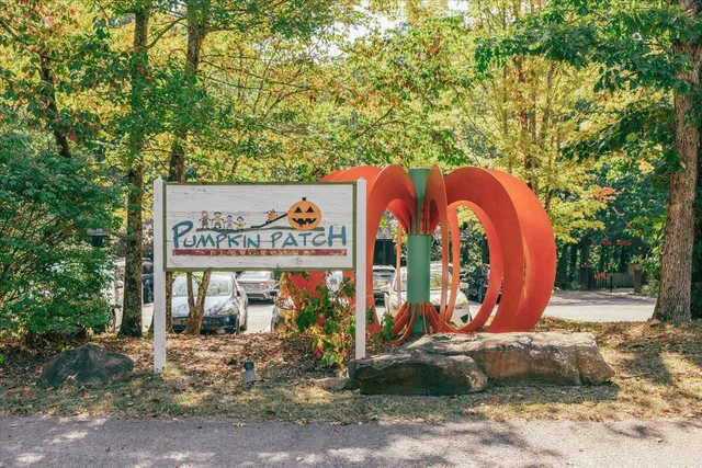 $445,000 | 4505 Taft Highway, Signal Mountain, TN 37377