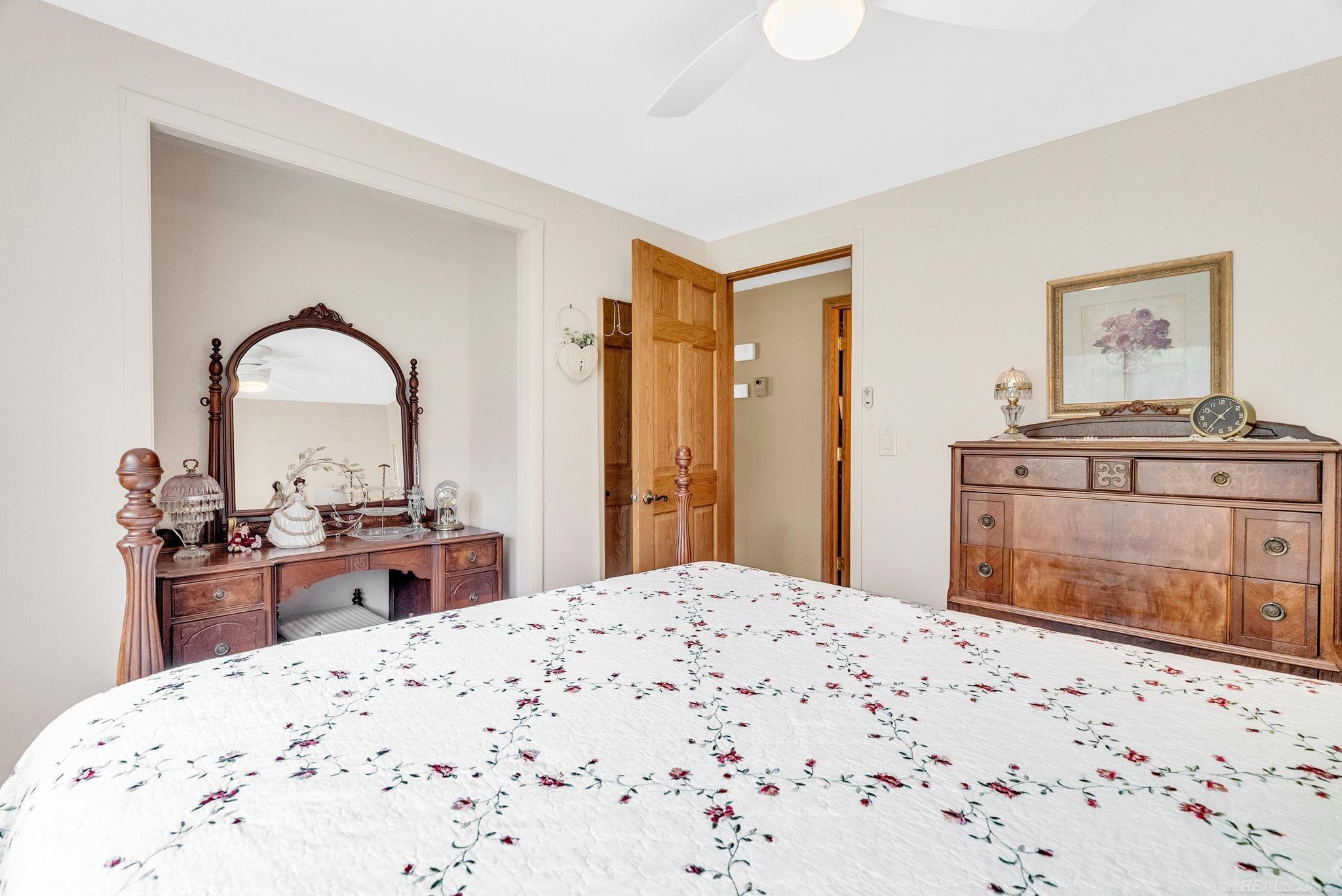 3630 Myrtle Road Fort Gratiot, MI 48059 - Photo 22 of 61 50177714-f1054a1c-b447-42a4-bd3b-04055959e6f2.JPG