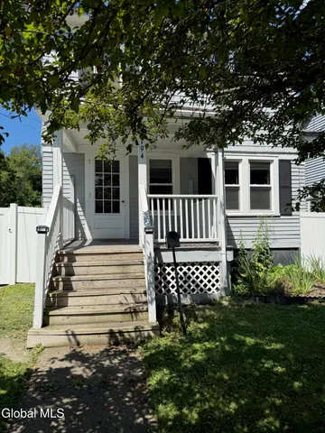 $200,000 | 194 Elm Street, Cobleskill, NY 12043