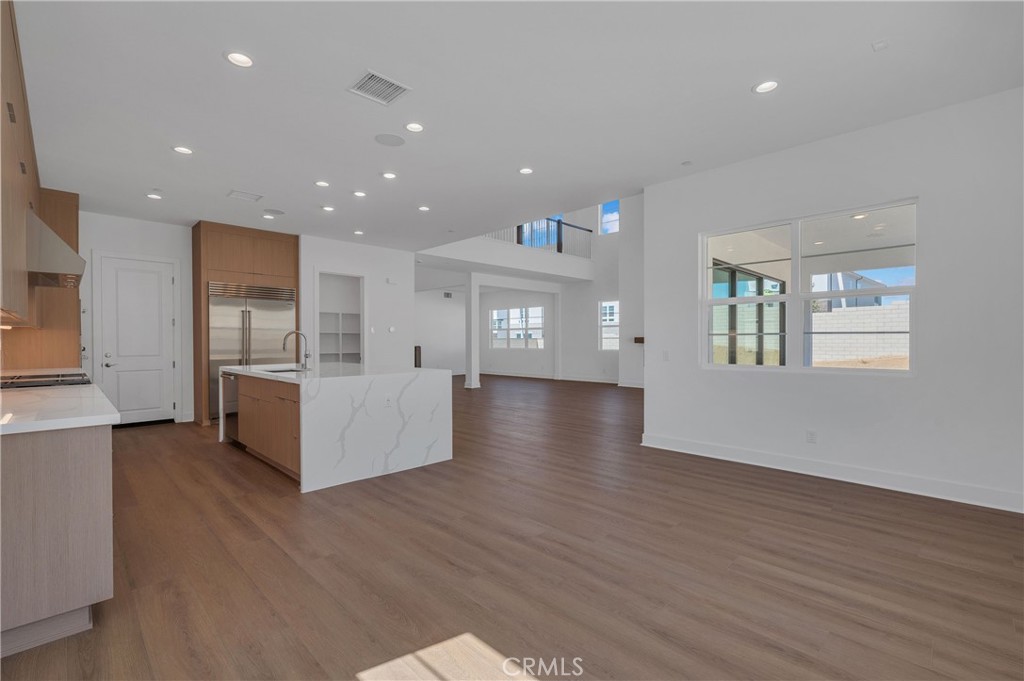 27510 Elderberry Drive Valencia, CA 91381 - Photo 22 of 60