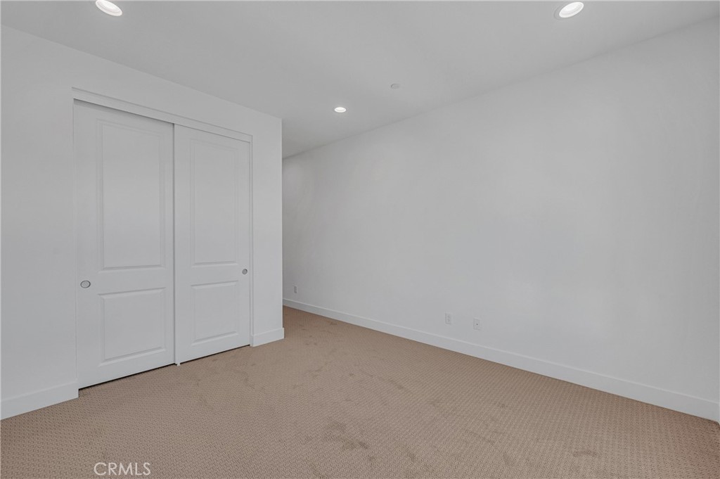 27510 Elderberry Drive Valencia, CA 91381 - Photo 40 of 60