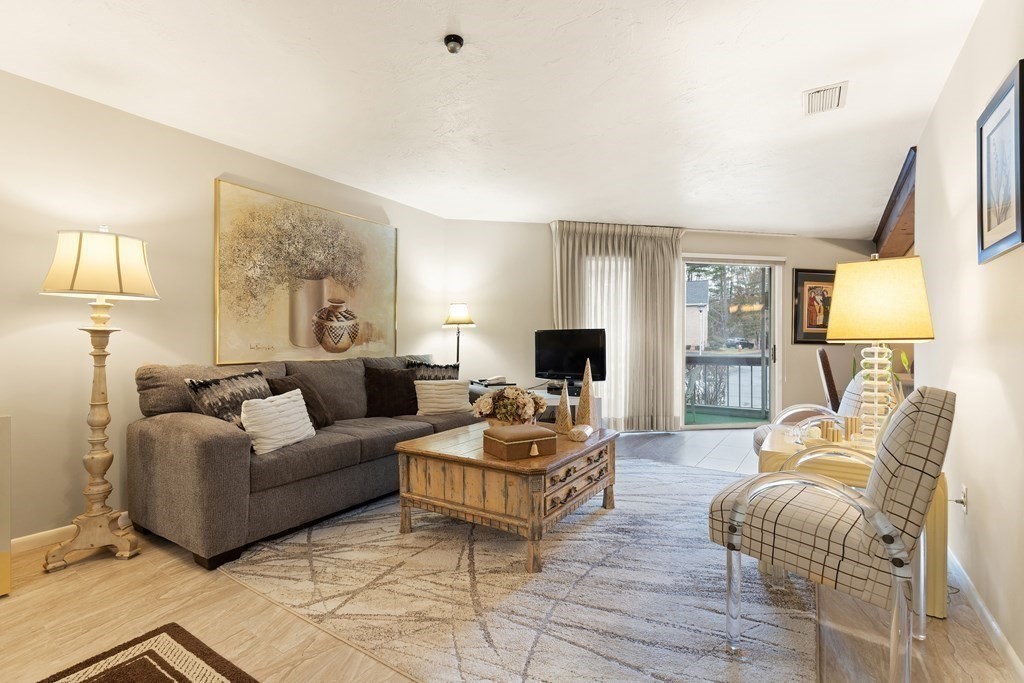 39 Christopher Drive, Unit B Stoughton, MA 02072 - Photo 1 of 28