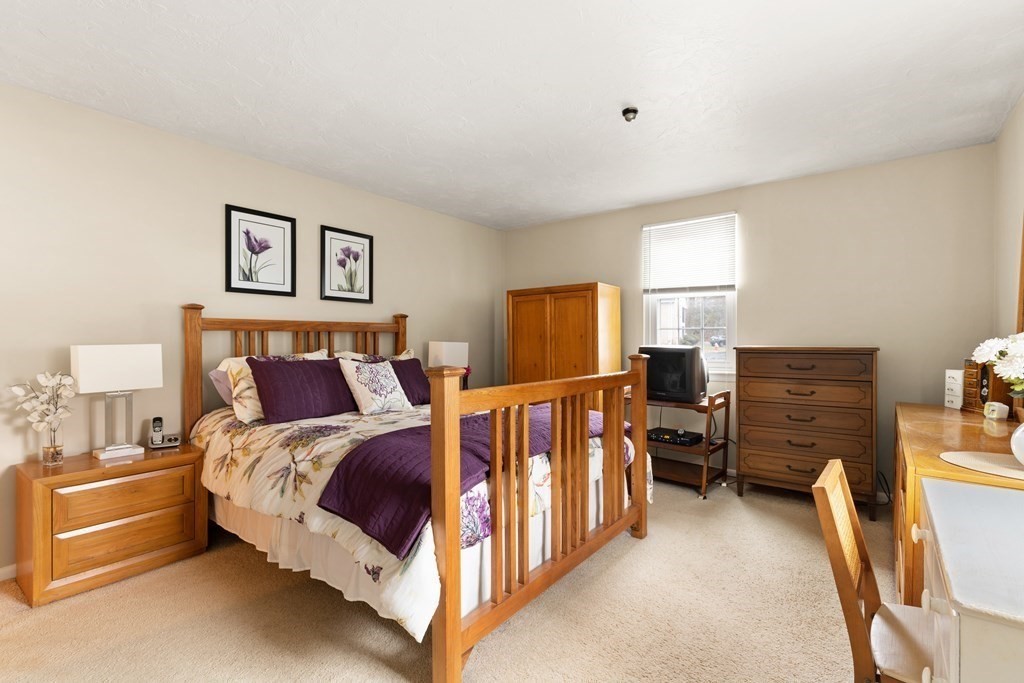 39 Christopher Drive, Unit B Stoughton, MA 02072 - Photo 14 of 28