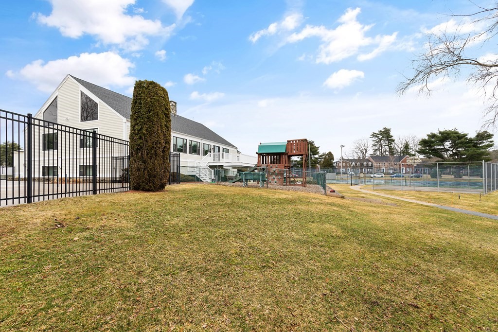 39 Christopher Drive, Unit B Stoughton, MA 02072 - Photo 24 of 28