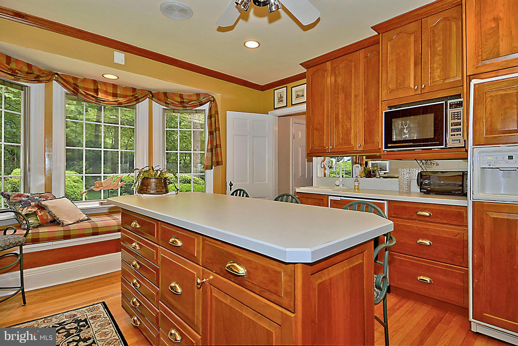 77 South Winchester Road Annapolis, MD 21409 - Photo 13 of 29 Kitchen