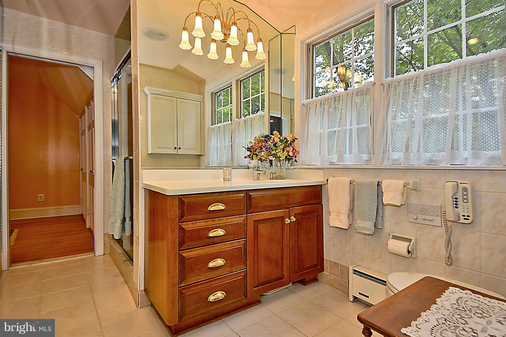 77 South Winchester Road Annapolis, MD 21409 - Photo 22 of 29 Bath (Master)