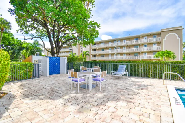 $350,000 | 799 Jeffery Street, Unit 101, Boca Raton, FL 33487