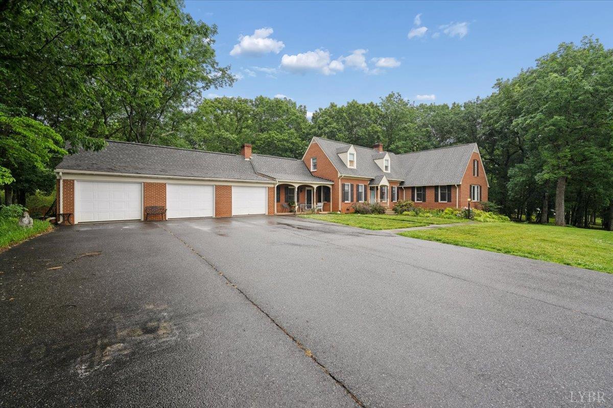 3289 Peaks Road Bedford, VA 24523 - Photo 2 of 71