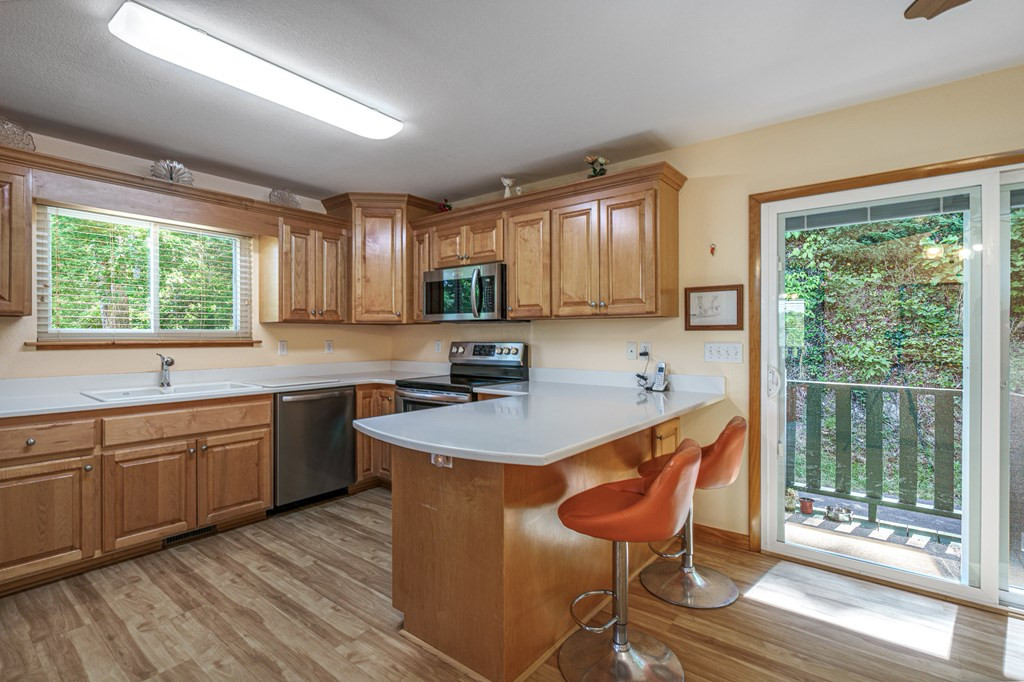 81 Trinity Drive Murphy, NC 28906 - Photo 6 of 46