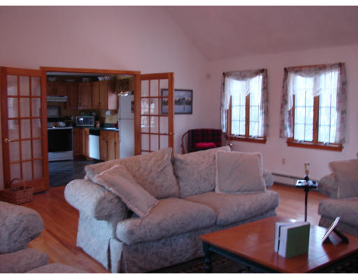 21 Powdermill Road Haverhill, MA 01830 - Photo 8 of 25 Gallery Image 8