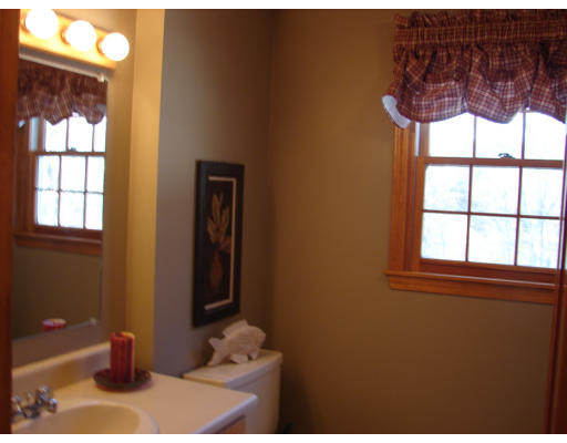 21 Powdermill Road Haverhill, MA 01830 - Photo 9 of 25 Gallery Image 9