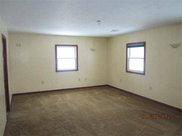 142 Center Bridge Road Lancaster, MA 01523 - Photo 15 of 28
