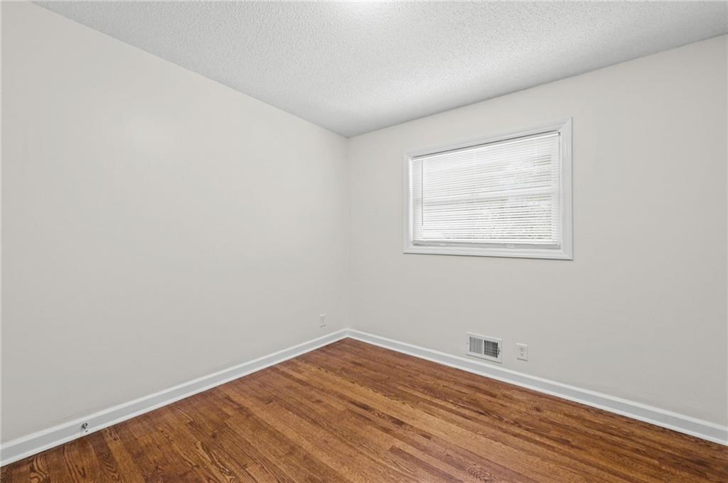 2497 Whites Mill Lane Decatur, GA 30032 - Photo 19 of 40