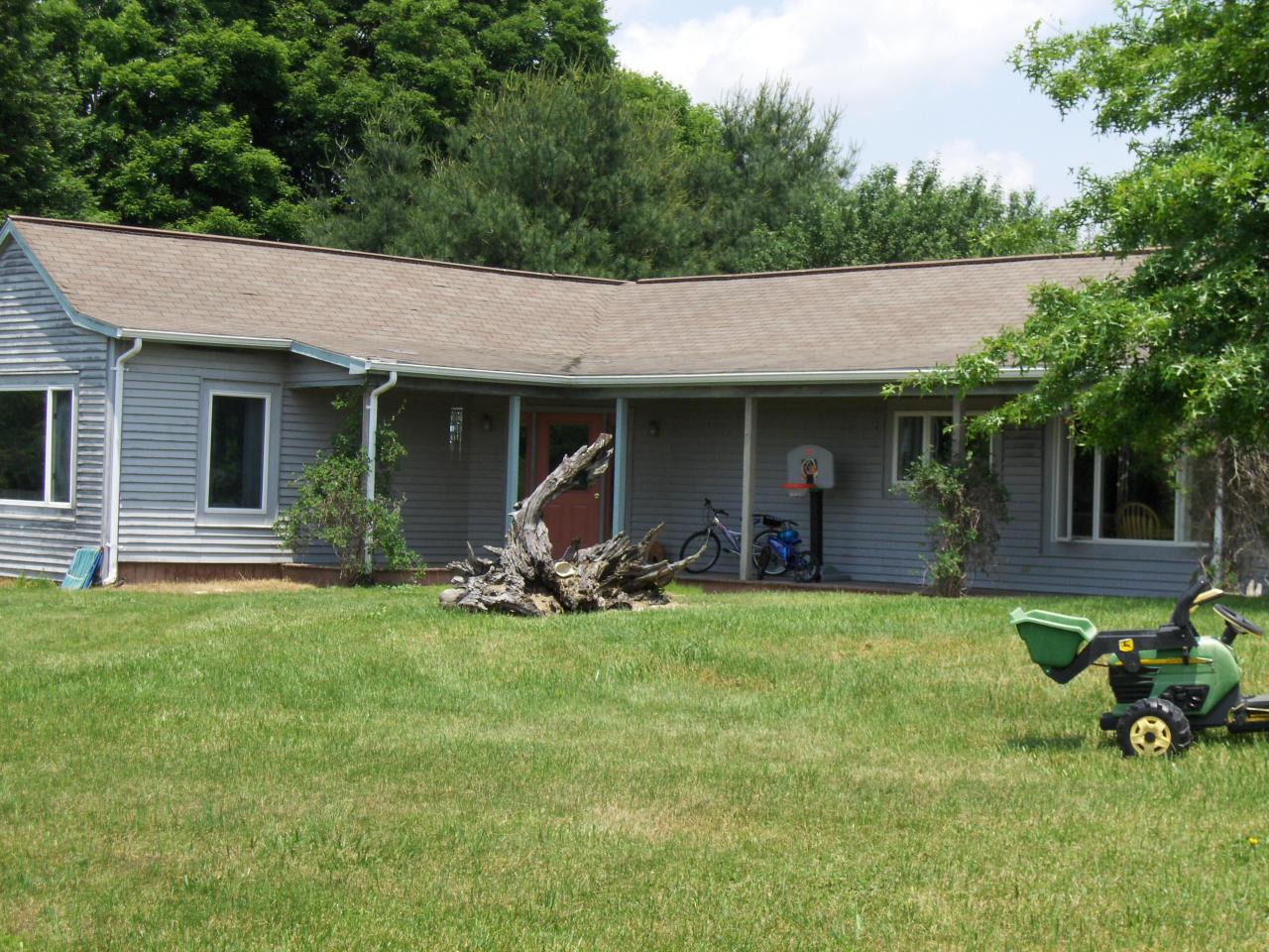 Willow Bend Road Union, WV 24983 - Photo 11 of 11 Nice Home on Property