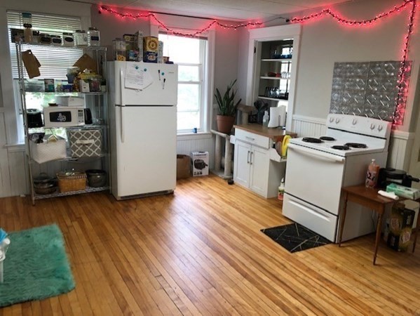 169 Perry Avenue Worcester, MA 01610 - Photo 11 of 30