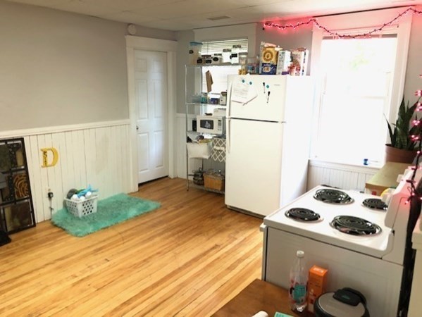 169 Perry Avenue Worcester, MA 01610 - Photo 13 of 30