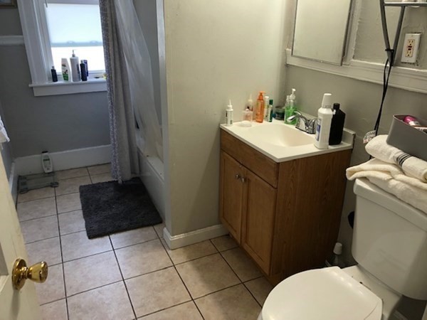 169 Perry Avenue Worcester, MA 01610 - Photo 15 of 30