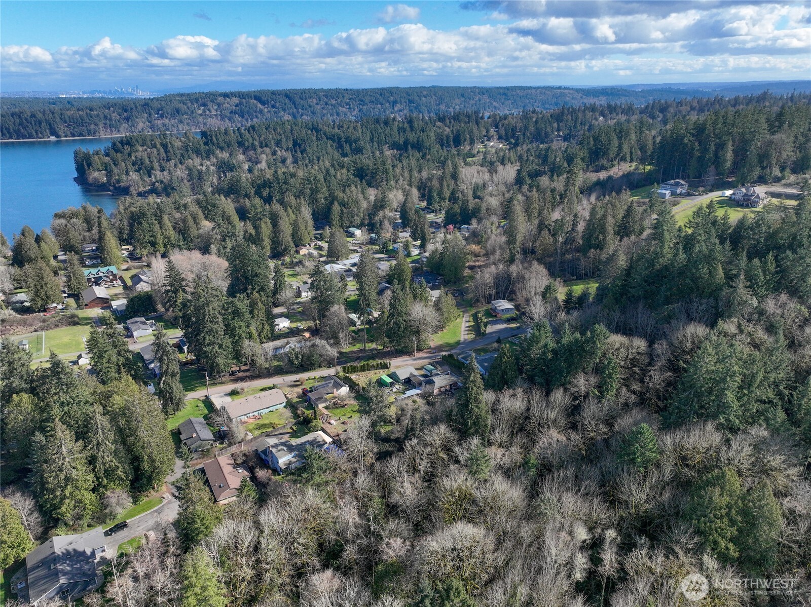 8161 Sandy Road Northeast Bremerton, WA 98311 - Photo 17 of 17 a view of a city