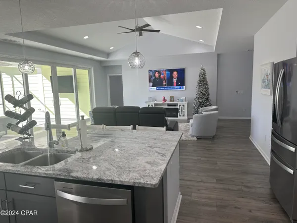 $3,750 | 9399 Paradise Boulevard, Panama City Beach, FL 32413