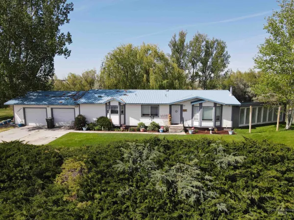 $640,000 | 340 West 400th Street South, Heyburn, ID 83336