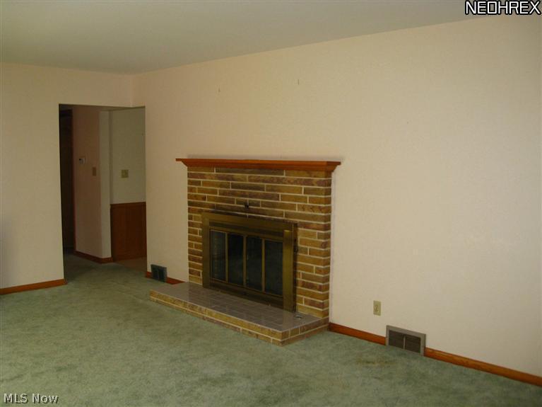 5765 Nolley Road Akron, OH 44319 - Photo 5 of 25
