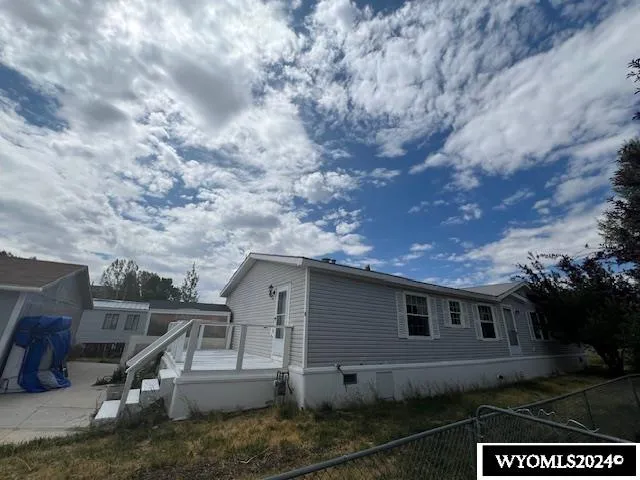 $185,000 | 407 Susie Avenue, Diamondville, WY 83116