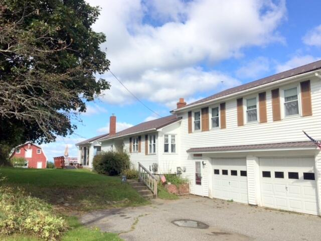 Welcome to 340 Albion Rd!