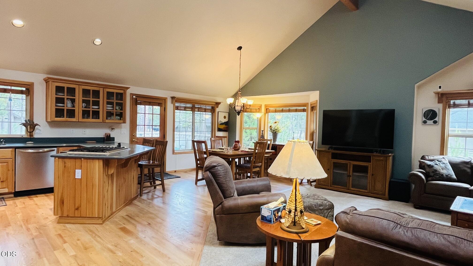 58103 Kinglet Road Sunriver, OR 97707 - Photo 41 of 44