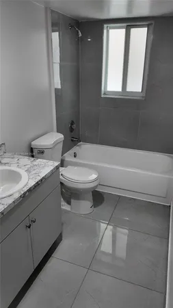 $1,825 | 10820 Southwest 200th Drive, Unit 225, Cutler Bay, FL 33157