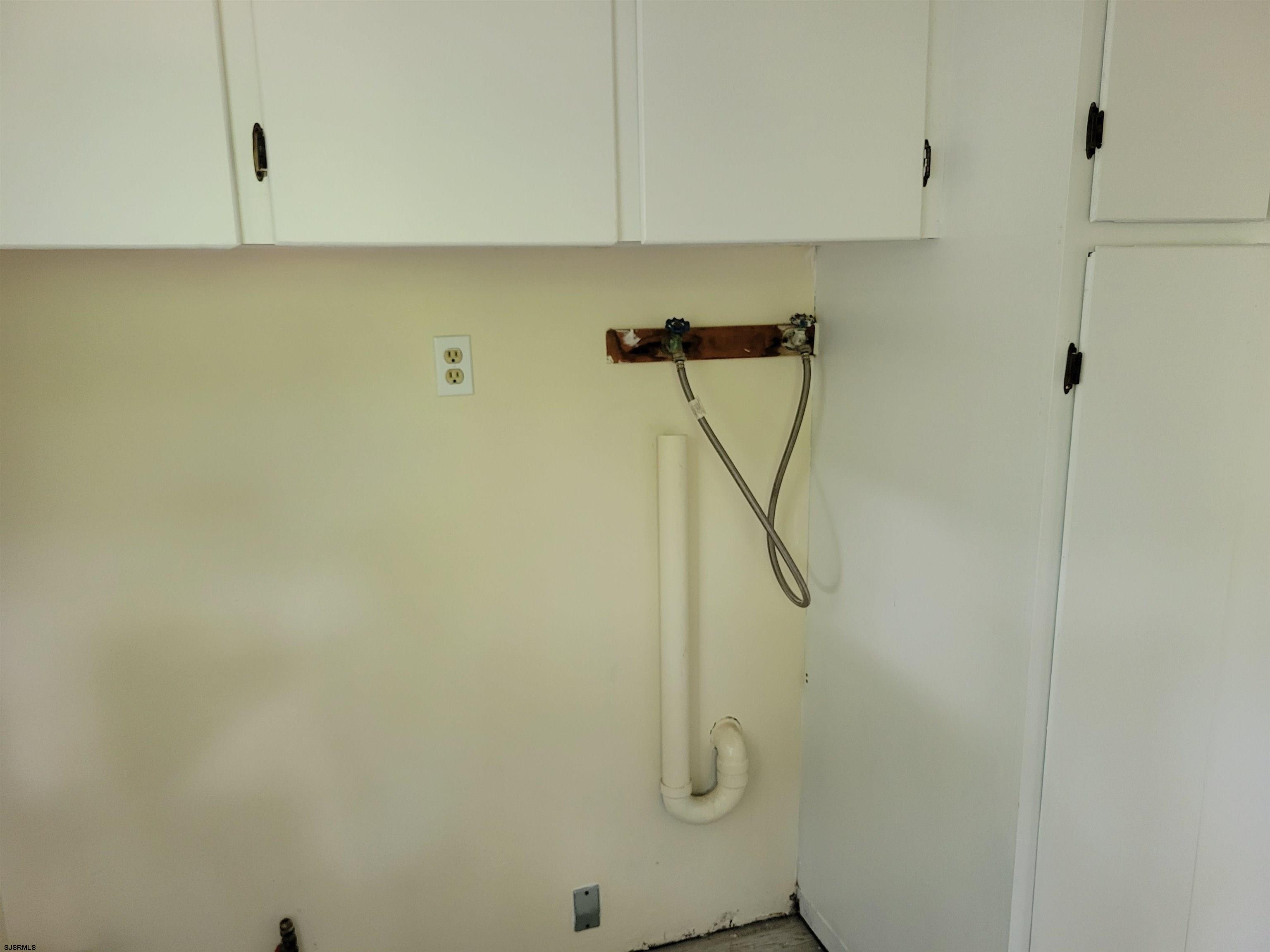 188 Leeds Point Road Galloway Township, NJ 08205 - Photo 14 of 35